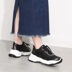 RANDA パールスニーカー　ブラックのサムネイル