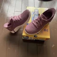 SKECHERS スケッチャーズ Slip-ins スニーカーのサムネイル