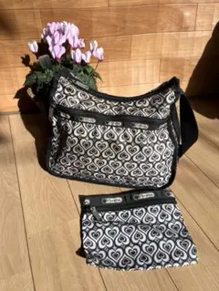 レスポートサック ショルダーバック　LESPORTSAC