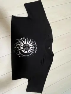 Tシャツ カットソー へそ出し 黒 プリントTシャツ　クロップド