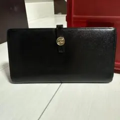 正規品・綺麗　CHANEL シャネル ゴールド　ココボタン 長財布のサムネイル