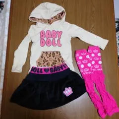 BABY DOLL コーデ　フード付きトレーナー＆スカート＆レッグウォーマー