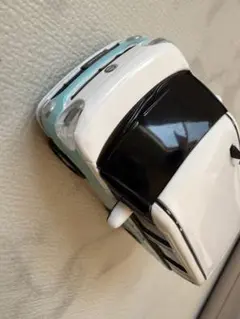 美品】ダイハツ ムーヴキャンバス ミニカー（水色×ホワイト）のサムネイル