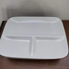 う*ん様 白い陶器の仕切り皿 4枚セット