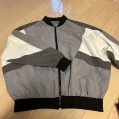 ブルゾン　ジャンパー　ナイロンジャケット