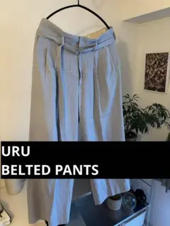 週末限定値下げ uru 20ss 2tuck pantsのサムネイル