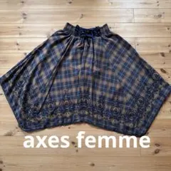 axes femme チェック柄 フレアスカート レースアップ 刺繍のサムネイル