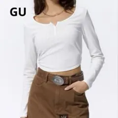 ❤️美品❤️GU ジーユー　ホワイト ショートスタイル 長袖Tシャツ M 白