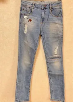 ZARA BOYSダメージ加工　ライトブルー　ジーンズ　150