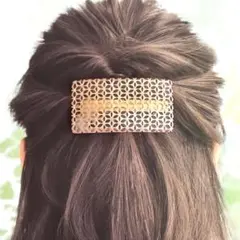 昭和の髪留め　小紋柄　バレッタ　ジャパンヴィンテージ　淡桃色　一点限り