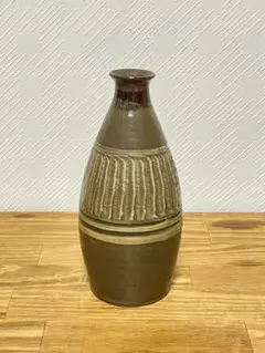 陶器フラワーベース｜花瓶｜高さ17cm｜一輪挿し｜未使用｜ナチュラルのサムネイル