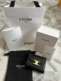 CELINE スモール フラップウォレット トリオンフ カーフスキン