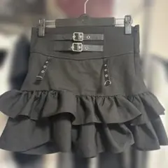 レフレム サイドZIPフリルショートパンツ - メルカリ