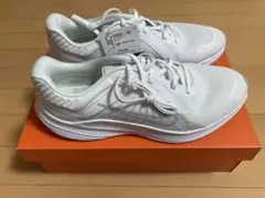 【新品】NIKE クエスト5 DD0204-100 28cmのサムネイル