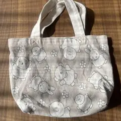 ミッフィのイラスト手提げ袋