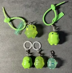 くちぱっち マスコット まとめ売り　めじるしアクセサリー　カラフルマルチチャーム
