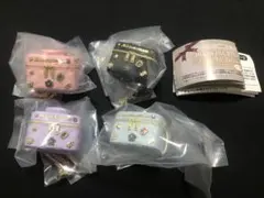 JILL STUART ミニブローチバニティキーホルダー2 4種セット