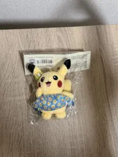 韓国限定オリーブヤング ポケモン ピカチュウ ぬいぐるみキーホルダー