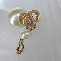2025年最新】dior トライバルピアス 片耳の人気アイテム - メルカリ