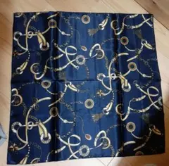 ⑤【新品】大判　スカーフ　バンダナ