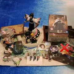 鬼滅の刃　フィギュア　トートバッグ　グッズ色々