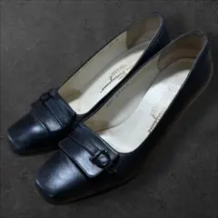 Salvatore Ferragamo ガンチーニ ローファー パンプスのサムネイル