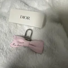 Dior ノベルティー　リボンキーリング