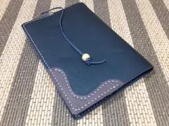 ブックカバー　本革レザー　文庫本サイズ　文庫本