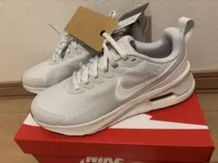 Nike IB4494-025 エアマックスNUAXISライトグレー スニーカー