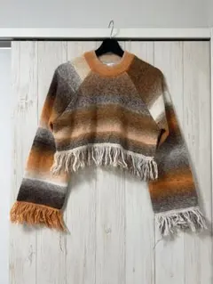 ZARA フリンジ付きクロップドニットセーター