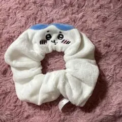 ハチワレ　ちいかわ　ガチャガチャ　シュシュ