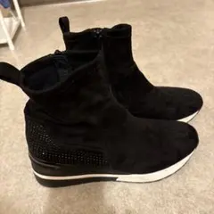 リゾイ　スニーカーブーツ厚底　24センチ