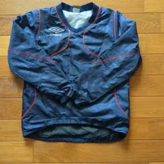 umbro ・ウィンドブレーカー ネイビー　サイズ140センチ