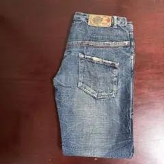 レディースＭ　ダメージ加工 スリムフィット デニムパンツ