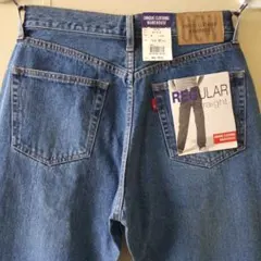 30✕33 新品 ユニクロ レギュラーストレートジーンズ