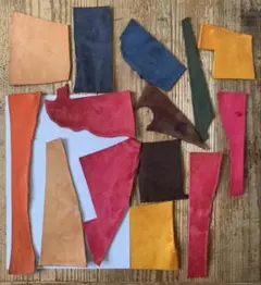 タンニン鞣しのイタリアンレザー『Margot マルゴー』端切れセット