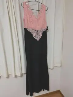 ピンク・黒 レース装飾ドレス LL