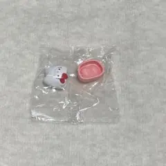 サンリオ みんなでなっちゃお！ 歯 ハローキティ ガチャ