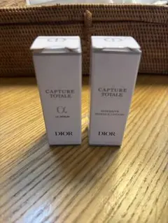 Dior CAPTURE TOTALE 美容液と エッセンスローションセット