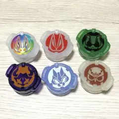 2025年最新】仮面ライダーギーツ 仮面ライダーコアIDセットの