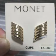 MONET モネ ゴールドカラー クリップイヤリング