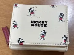 ACCOMMODE ミッキーマウス 三つ折り財布