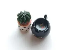 No.238ミニチュア♡黒猫金魚とサボテンの置物　ドールハウス　猫陶器