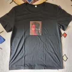 JOJI NECTAR プリント Tシャツ (ブラック)