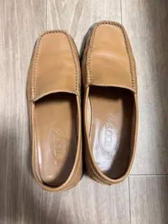 TOD'S ローファー レザー ブラウン 6.5のサムネイル