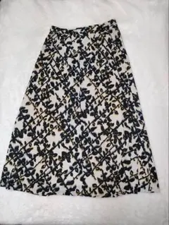 KORET 花柄フレアスカート M ロング 裏地付