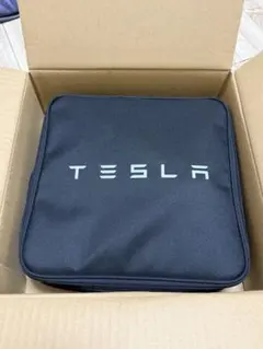 Tesla純正】トレーラーヒッチ ボールマウント ケース付き | Mercari