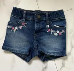 新品未使用 花柄刺繍デニムショートパンツ 95cm