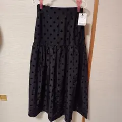 antiqua　黒 ドット柄 フレアロングスカート