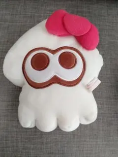 美品　スプラトゥーン2 ×サンリオ ハローキティ イカむにゅぐるみ マスコット 美品 スプラトゥーン2 ×サンリオ ハローキティ イカむにゅぐるみ